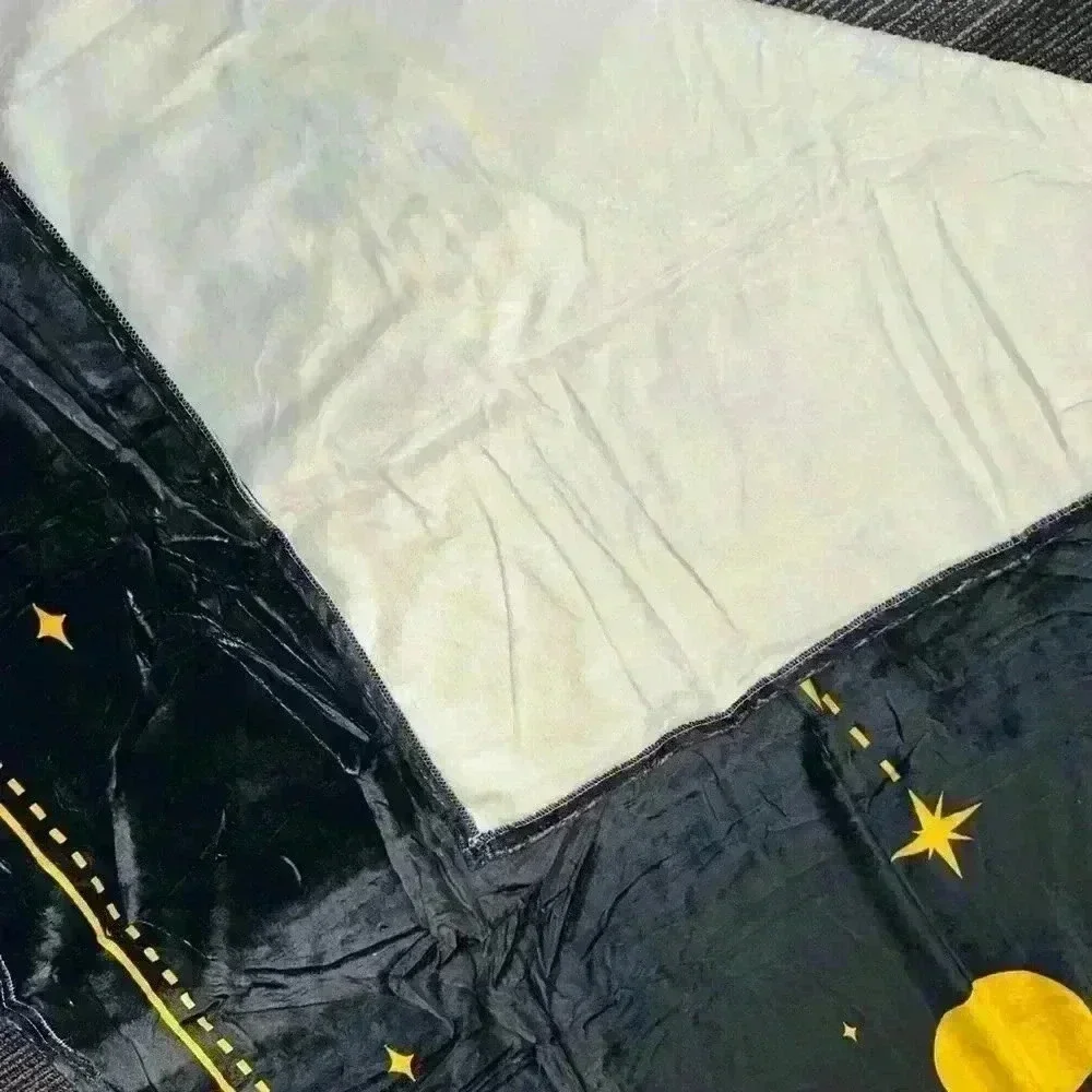 Cancer Zodiac Throw Blanket Gray Yellow 50